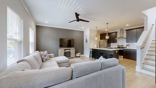 21-110 Duke St, Nashville, TN, 37207-4660 | Card Image