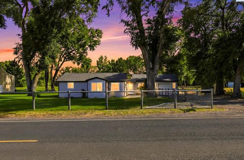 201005 E Bowles Rd, Kennewick, WA, 99337-6723 | Card Image