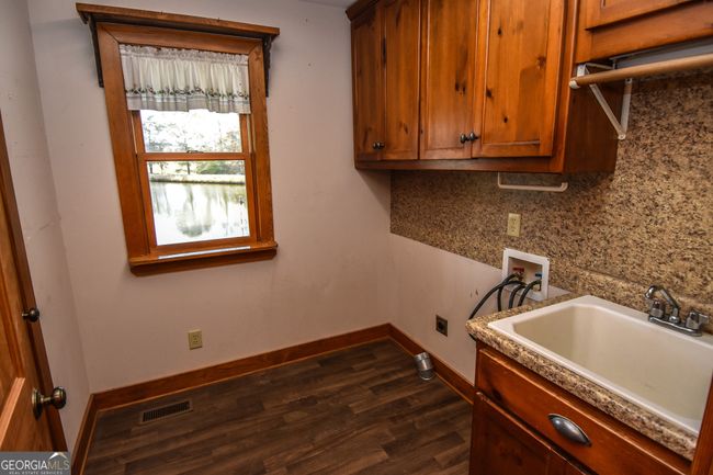 17650 Highway 18, House other with 2 bedrooms, 3 bathrooms and null parking in ZEBULON GA | Image 15