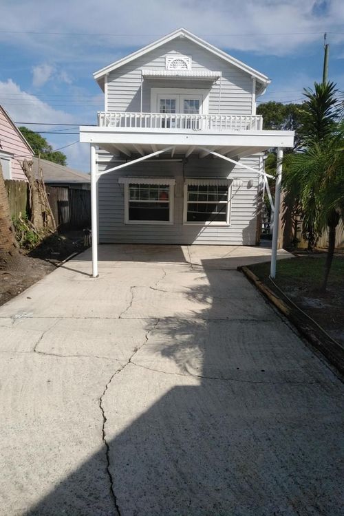 back-house-918 S M St, Lake Worth Beach, FL, 33460-5187 | Card Image