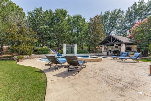 1612 Fair Oaks Dr, Westlake, TX, 76262-8209 | Card Image