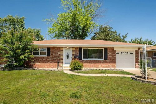 215 Walworth Dr, Saint Louis, MO, 63125-3377 | Card Image