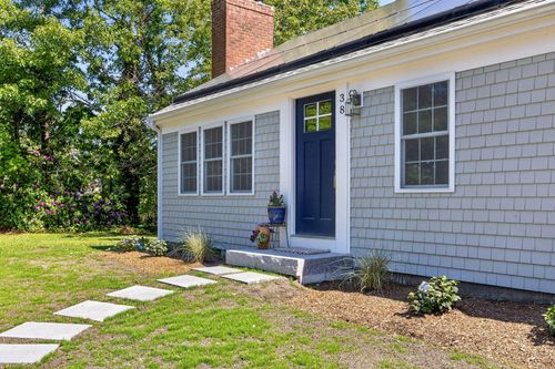 38 Captain Small Road, South Yarmouth, MA, 02664 | Card Image