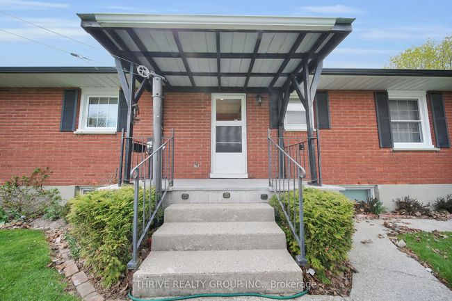 4036 Elgin Rd, House other with 3 bedrooms, 2 bathrooms and 8 parking in Mossley ON | Image 33