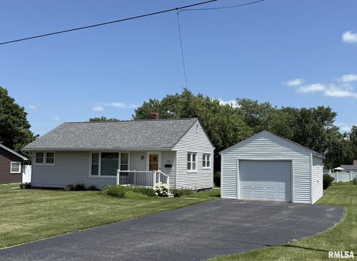 542 Edwards St, Kewanee, IL, 61443-3861 | Card Image