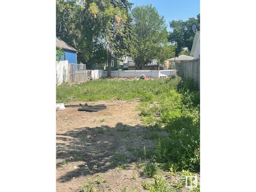 11944 77 St Nw, Edmonton, AB, T5B2G4 | Card Image