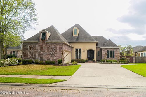 398 Goose Pointe Boulevard, Biloxi, MS, 39531 | Card Image