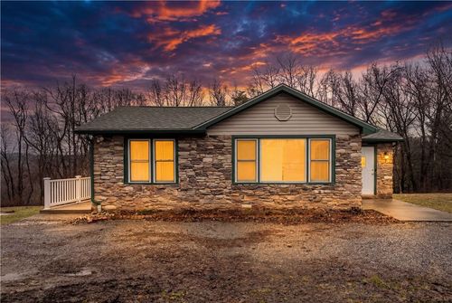 5641 Fairfield Dr, Richland, PA, 15044 | Card Image