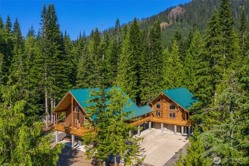 4422 Kachess Lake Rd, Easton, WA, 98925-5939 | Card Image