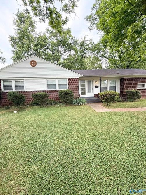 2116 Gilbreath Rd Nw, Huntsville, AL, 35810-2228 | Card Image