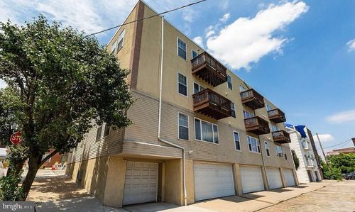 apt-2a-401 N Front St, PHILADELPHIA, PA, 19123-4213 | Card Image