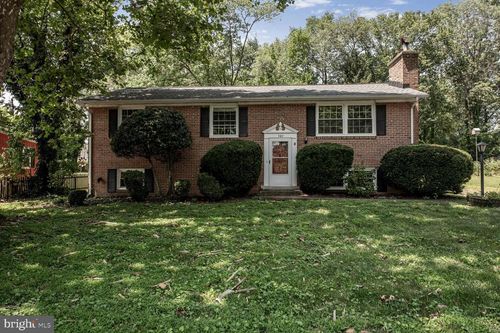 341 S 26th St, PURCELLVILLE, VA, 20132-3252 | Card Image