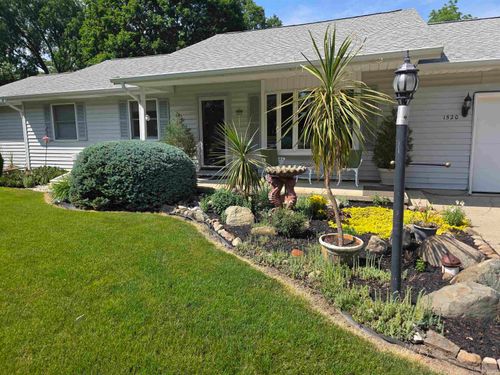1520 W Buddale Dr, Columbia City, IN, 46725-8409 | Card Image