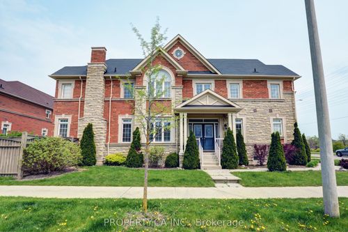 41 Spruce Pine Cres, Vaughan, ON, L6A4T3 | Card Image