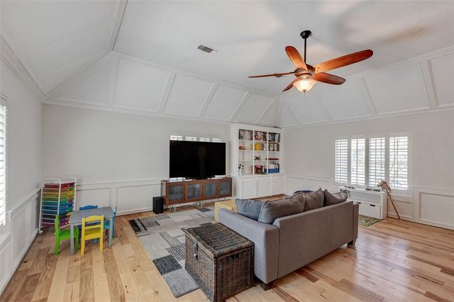9527 Enstone Cir, House other with 5 bedrooms, 4 bathrooms and 2 parking in Spring TX | Image 29