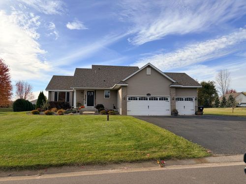 17330 Bataan St Ne, Ham Lake, MN, 55304-5013 | Card Image