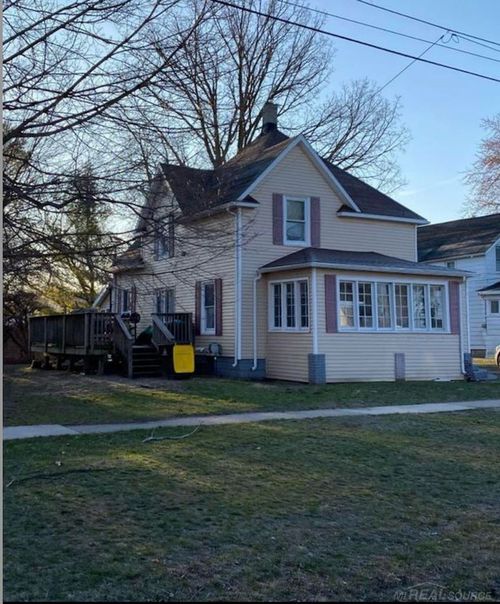320 Euclid Ave, Alma, MI, 48801-1926 | Card Image