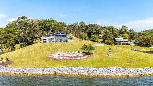 1193 Rebel Ln, Goodview, VA, 24095-3065 | Card Image