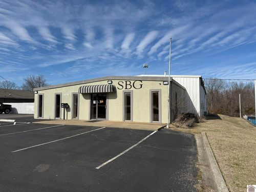 1604 State Route 121 N, Murray, KY, 42071-8855 | Card Image