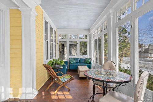 57 Gard Ave, Yonkers, NY, 10708-1318 | Card Image