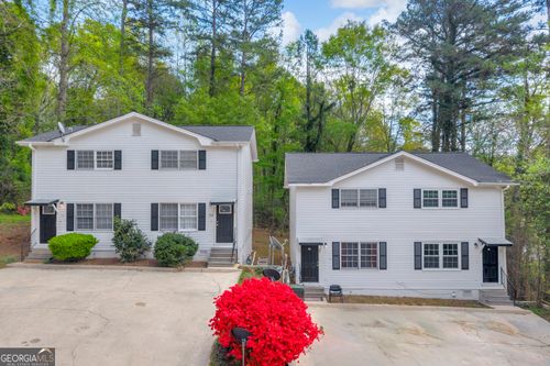 56-42, 44, 54, 56 Greenwood Cir, Toccoa, GA, 30577-1973 | Card Image
