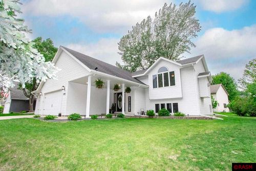 2109 Haughton Ave, North Mankato, MN, 56003-1446 | Card Image