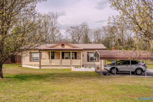 218 Hazel St, Danville, AL, 35619-6324 | Card Image