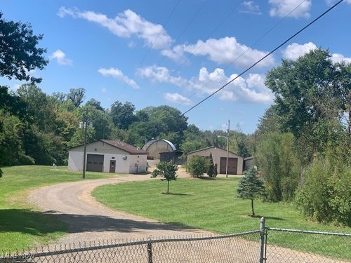 500 W Clinton St, Doylestown, OH, 44230-1256 | Card Image