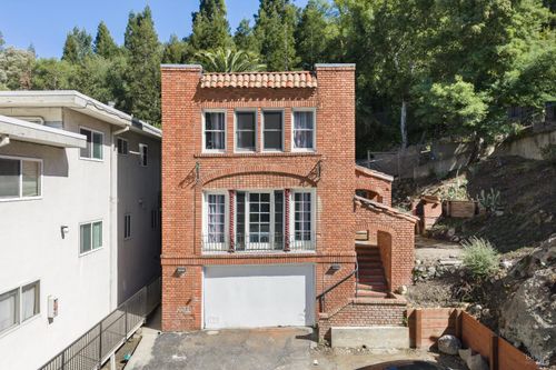 250 Red Hill Ave, San Anselmo, CA, 94960-2434 | Card Image