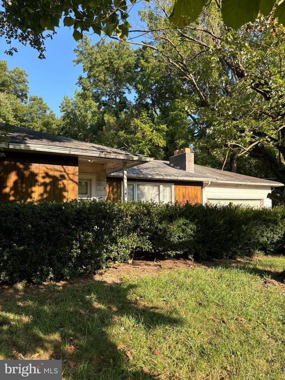 Hook Rd, Pennsville, NJ 08070