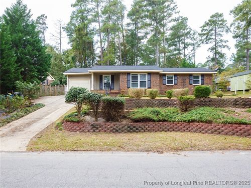 308 Mcfadyen Dr, Fayetteville, NC, 28314-0938 | Card Image