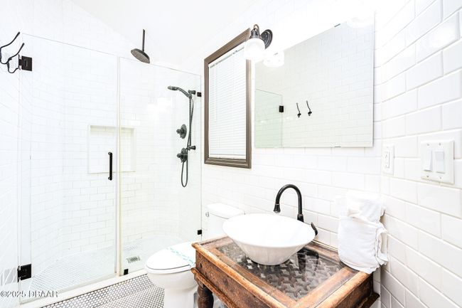 2ND BATHROOM, UPPER FLOOR | Image 34