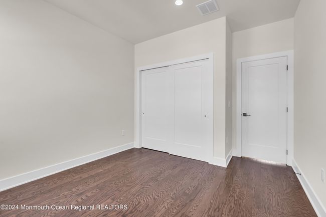 6 Augustus Dr, Condo with 4 bedrooms, 4 bathrooms and null parking in Middletown NJ | Image 22