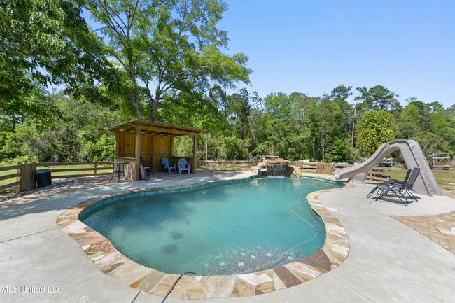 POOL | Image 31