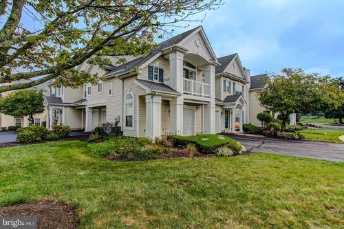 202 Strawberry Ct, WARWICK, PA, 18974-3826 | Card Image