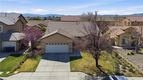 2036 E Jenner St, Lancaster, CA, 93535-1178 | Card Image