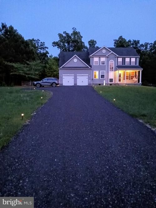 48493 Heritage Hill Ln, SAINT INIGOES, MD, 20684-4003 | Card Image