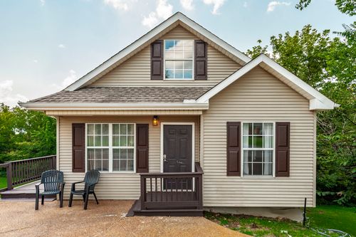 477 Brattontown Cir, Lafayette, TN, 37083-2648 | Card Image