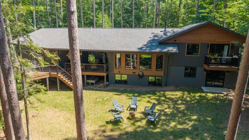 4253 Circle Dr, Rhinelander, WI, 54501-9319 | Card Image
