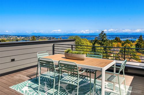 1242 15th Ave E, Seattle, WA, 98112-3309 | Card Image