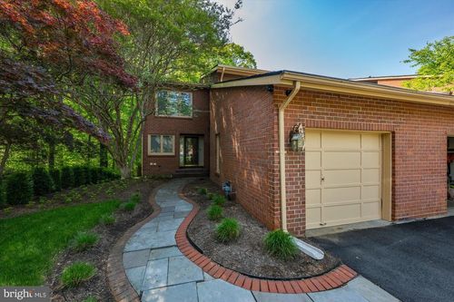 7714 Whiterim Ter, POTOMAC, MD, 20854-1776 | Card Image