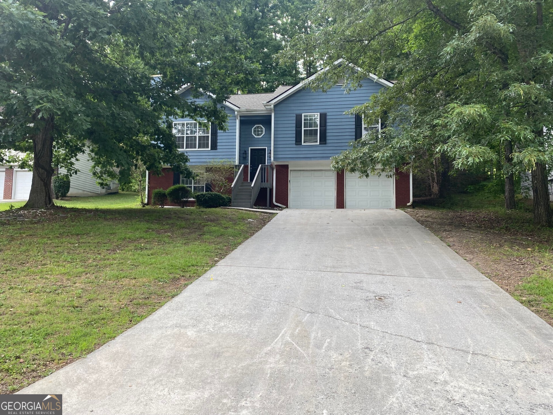 Rock Mill Ln, Conyers, GA 30013