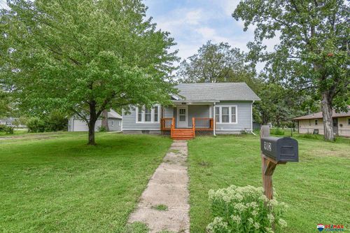 912 W G St, Wymore, NE, 68466-1530 | Card Image