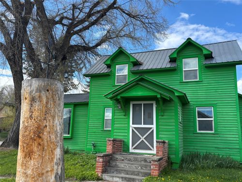 400 1st Avenue E, Eureka, MT, 59917 | Card Image