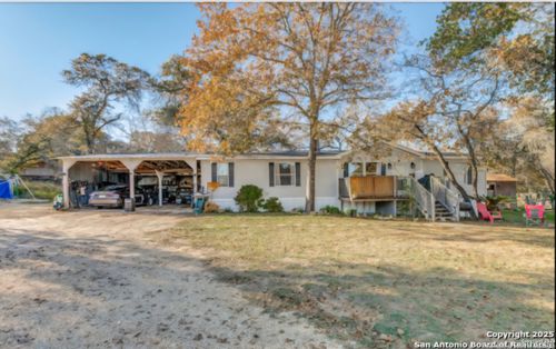 4303 Water Oak Dr, Elmendorf, TX, 78112-6219 | Card Image