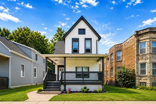 10916 S Wabash Ave, Chicago, IL, 60628-3533 | Card Image