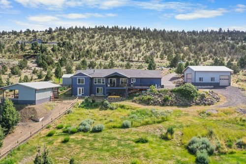 7408 Se Night Hawk Ct, Prineville, OR, 97754-7681 | Card Image