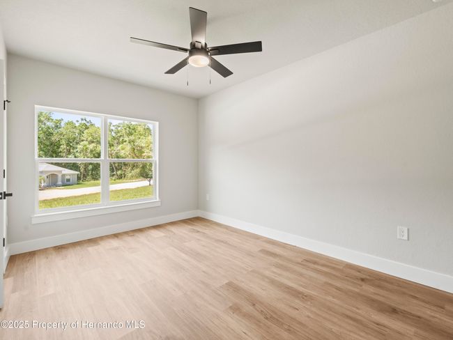 14353 Chimney Swift Rd, House other with 4 bedrooms, 2 bathrooms and null parking in WEEKI WACHEE FL | Image 15