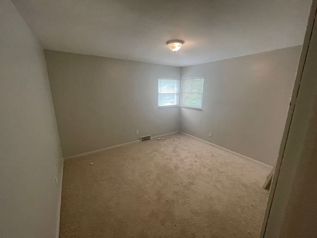 5591 Buckingham Ave, House other with 3 bedrooms, 1 bathrooms and null parking in Detroit MI | Image 6