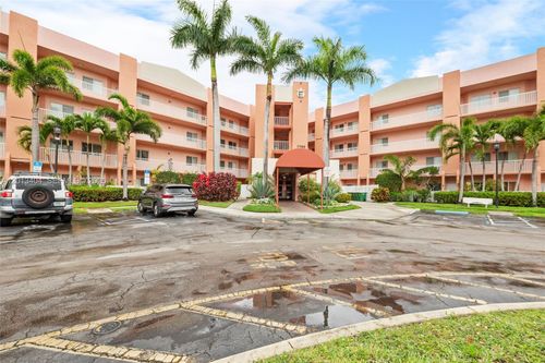 115-7765 Yardley Dr, Tamarac, FL, 33321-9503 | Card Image